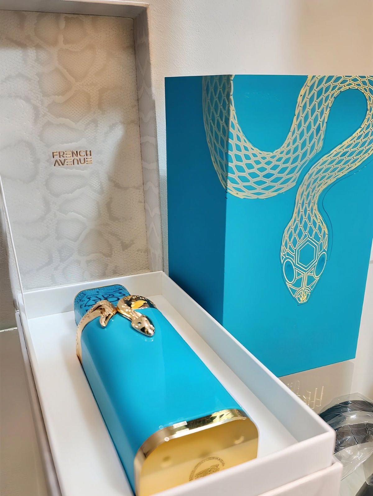 Home Bar Accessories - عطر فرنش بوليفارد من الغسق حتى