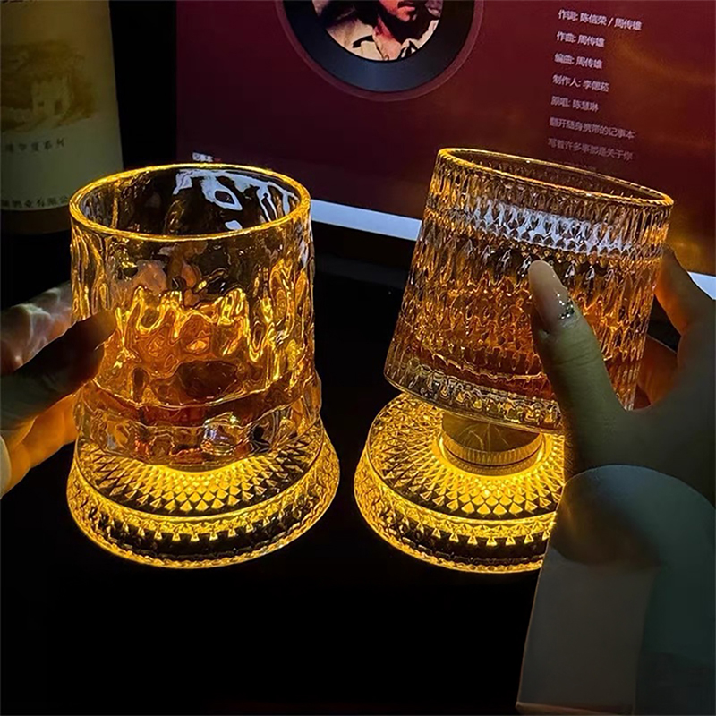 360 °   كأس ويسكي دوار مع إضاء - مراجعة Old Fashioned Glass وسعره